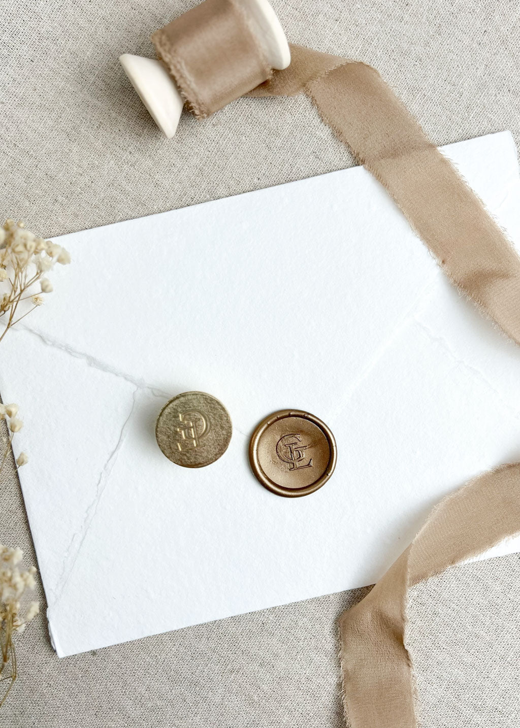 Circle Diagonal Personalised Monogram Wax Stamper