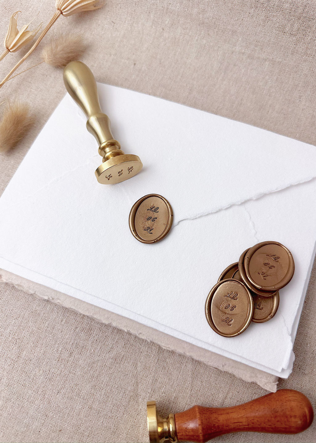 Oval Date Personalised Wax Stamper