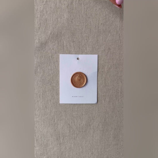 warm gold sealing wax video swatch